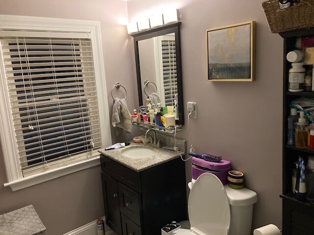 full bath - 57 Beacon St