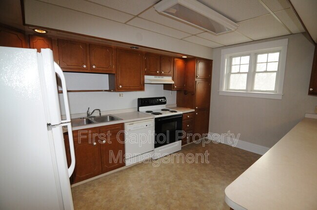 Foto del edificio - 947 S Queen St