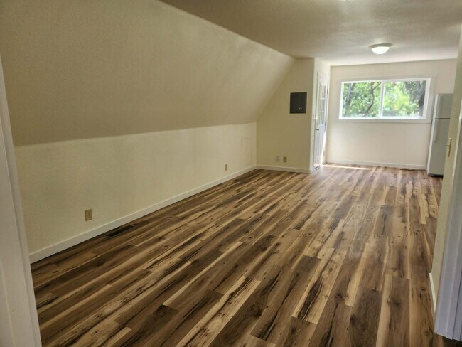 Foto del edificio - 12297 Blackwell Rd