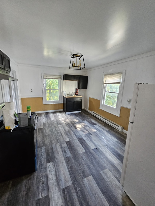 129 Willow St Unit 2, Meriden, CT 06450 Room for Rent in Meriden, CT