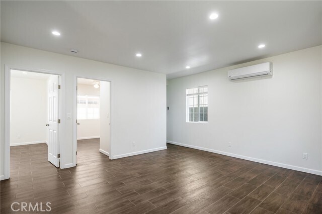 Building Photo - 10972 McKinley Ave