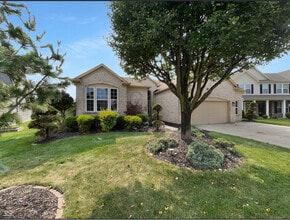 Building Photo - 2556 Greythorne Dr