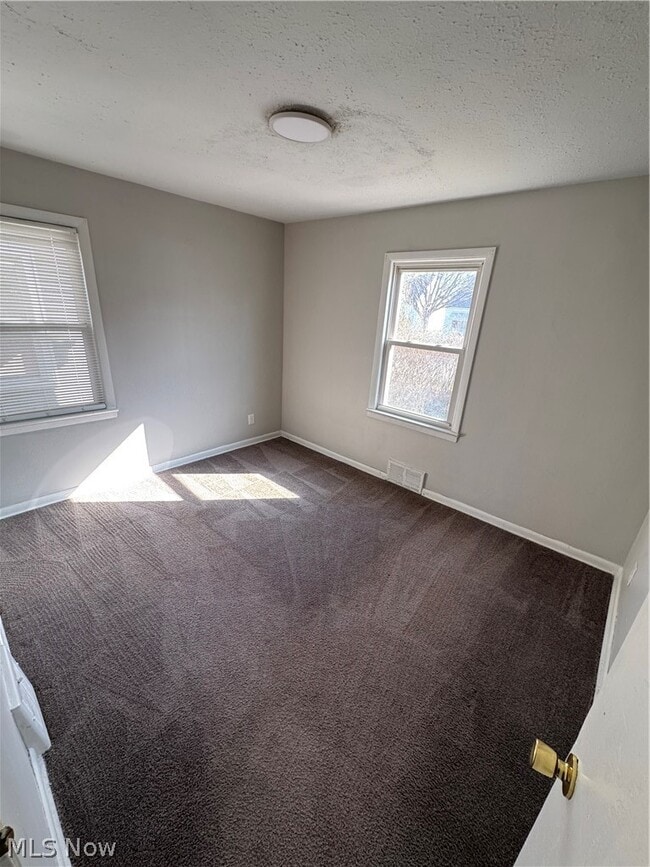 Foto del edificio - 892 E 139th St