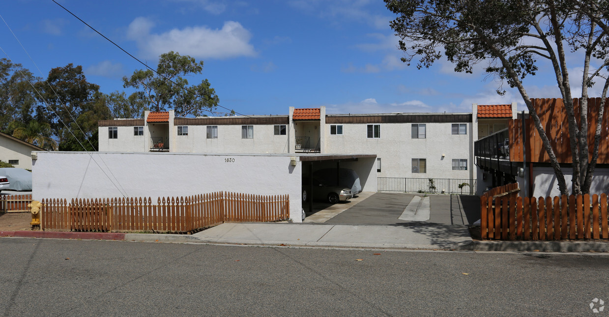 Building Photo - Mountain View Apartments