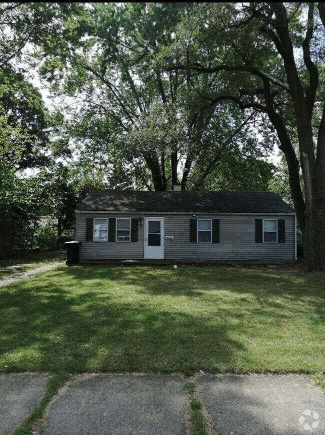 Building Photo - 3208 Corby Blvd