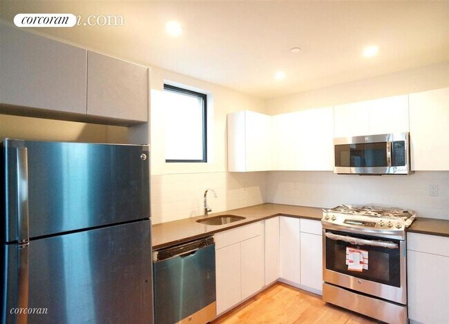 Foto del edificio - 504 Humboldt St