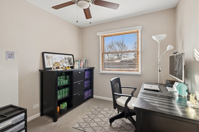 Foto del edificio - 18508 W Woodland Terrace