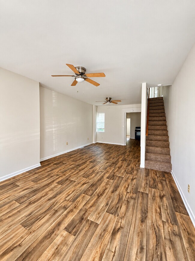 Photo - 3339 N Lee St - Townhome
