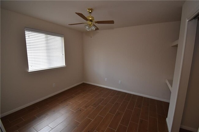 Building Photo - 2133 Oltons Bluff Dr