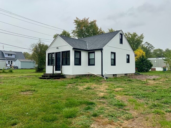 Building Photo - 1156 U.S. 9