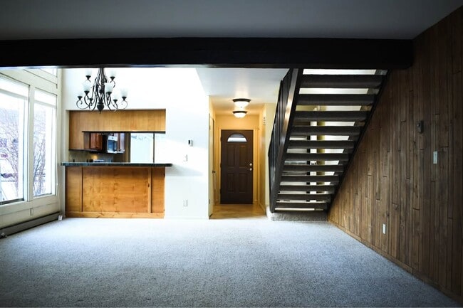 Building Photo - 14913 CO-82