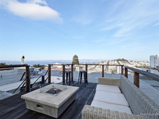 Foto del edificio - 1025 Lombard St