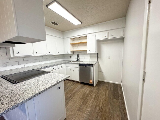 Foto del edificio - 3621 54th St