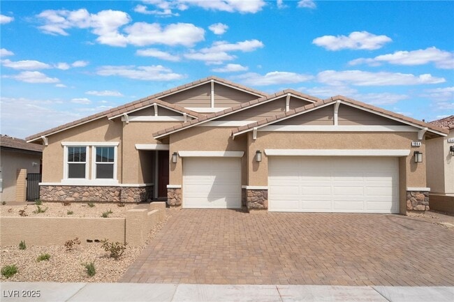 Building Photo - 1044 Forest Falcon Dr