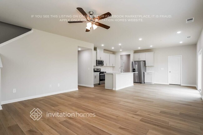Building Photo - 583 White Birch Ln