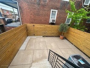 Building Photo - 129 S 51st St