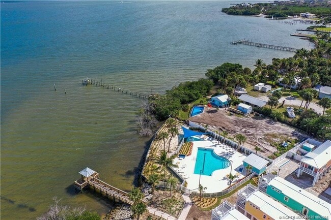 Building Photo - 2506 Heron Way