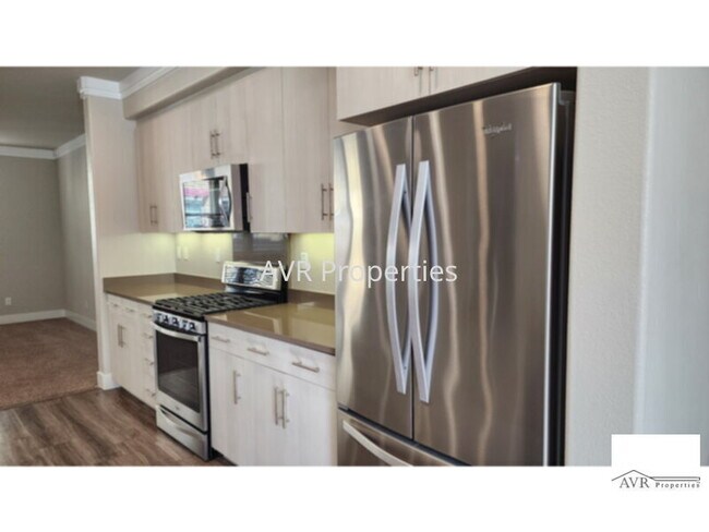 Foto del edificio - Beautiful Dublin townhome with fantastic kitchen