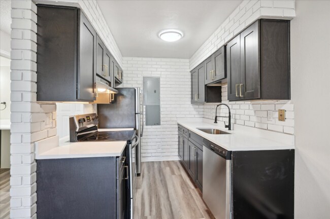 Photo - 14780 E Kentucky Dr Apartment