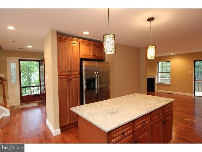 Building Photo - 1508 Conifer Dr