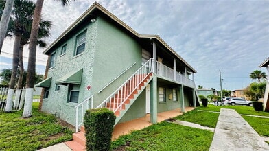 Building Photo - 696 Michigan Ct