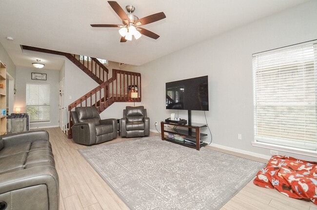 Foto del edificio - 4614 Rainbow Run