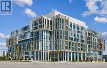 Building Photo - 1005 Dundas St E
