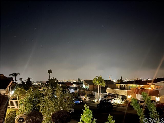 Building Photo - 33762 Alcazar Dr