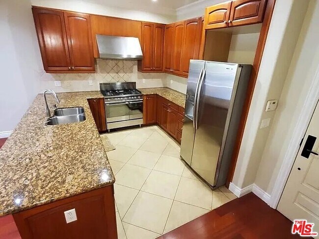 Foto del edificio - 1135 S Shenandoah St