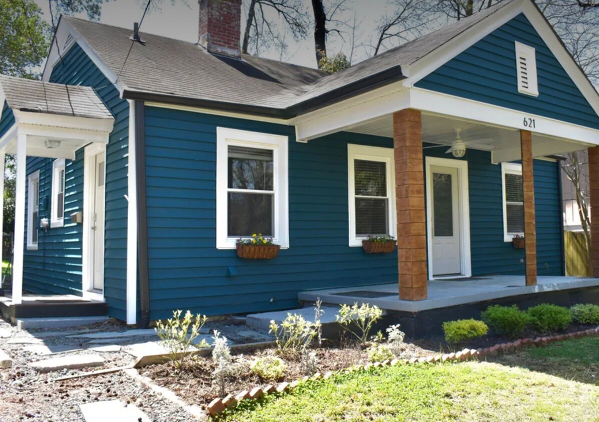 Foto principal - 621 W Markham Ave