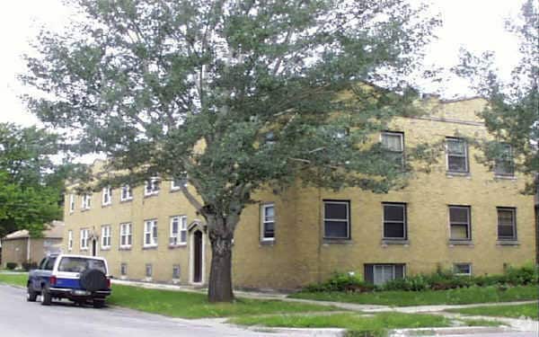 Building Photo - 6301-6307 32nd St