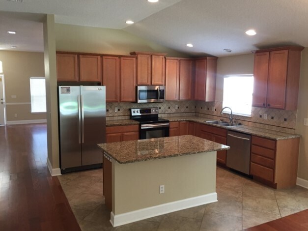 Foto del edificio - 2476 Winchester Ln