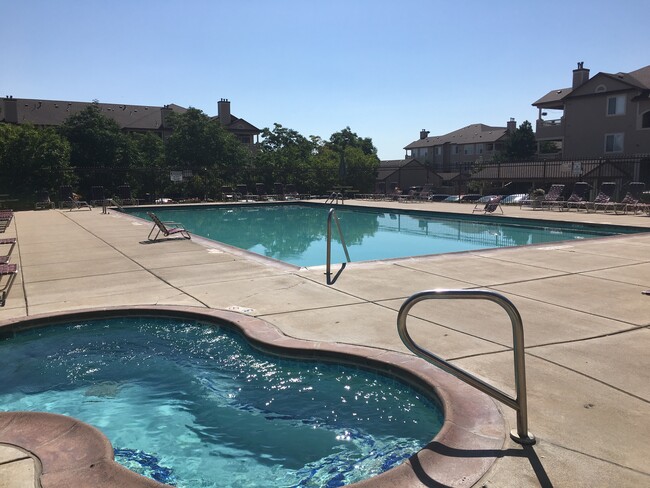 pool and hot tub - 9557 W San Juan Cir