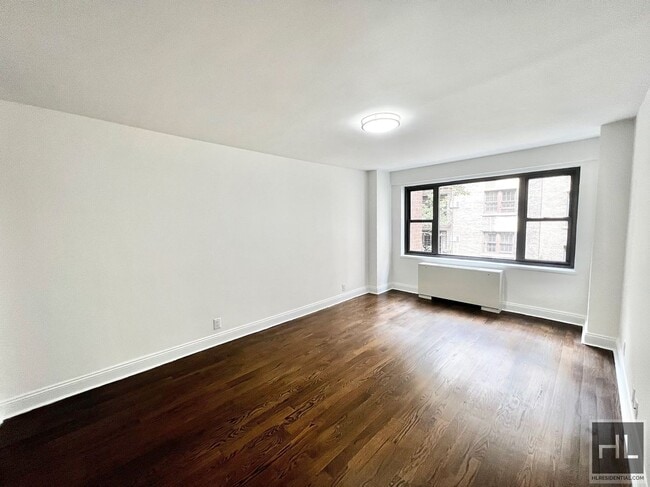 Building Photo - EAST 56 STREET
