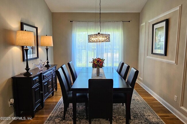 Foto del edificio - 212 Island Green Dr