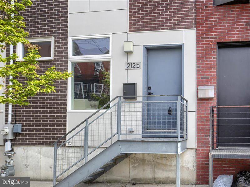 Foto principal - 2125 E Cumberland St