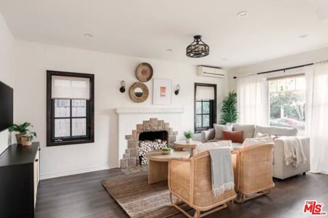 Foto del edificio - 428 N Alta Vista Blvd