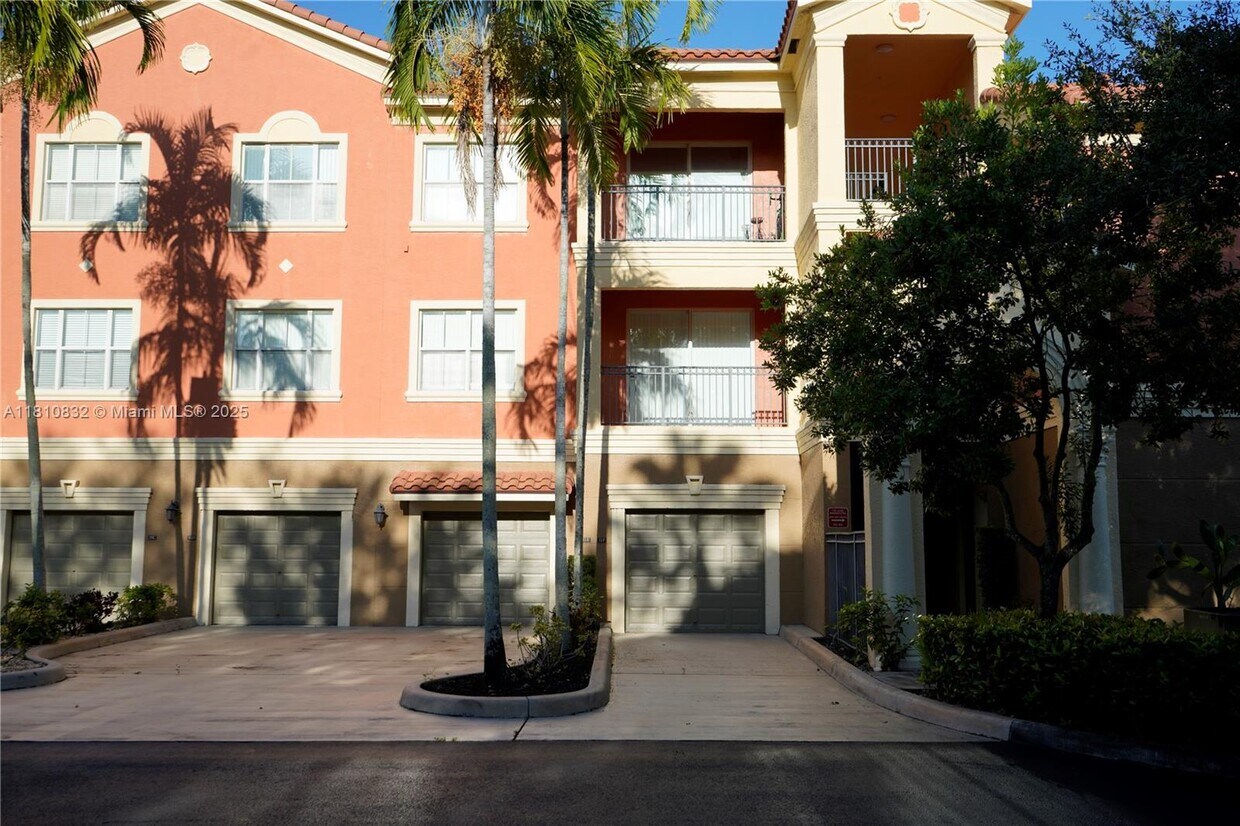 Primary Photo - 4506 SW 160th Ave