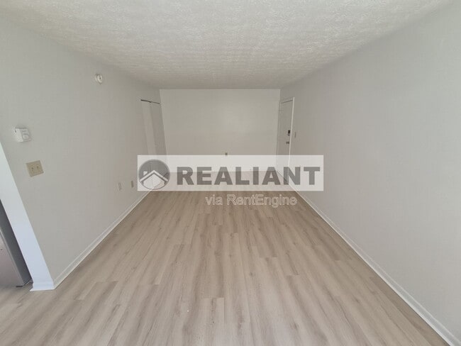 Photo - 918 Highland Avenue Apartment