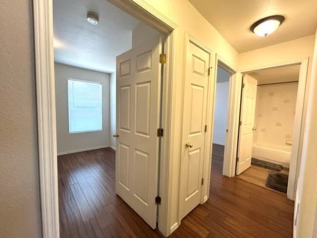 Building Photo - Condo