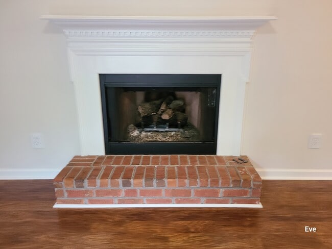 Foto del edificio - 2733 Airwood Dr