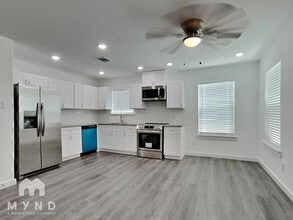 Building Photo - 7629 Sundown Dr