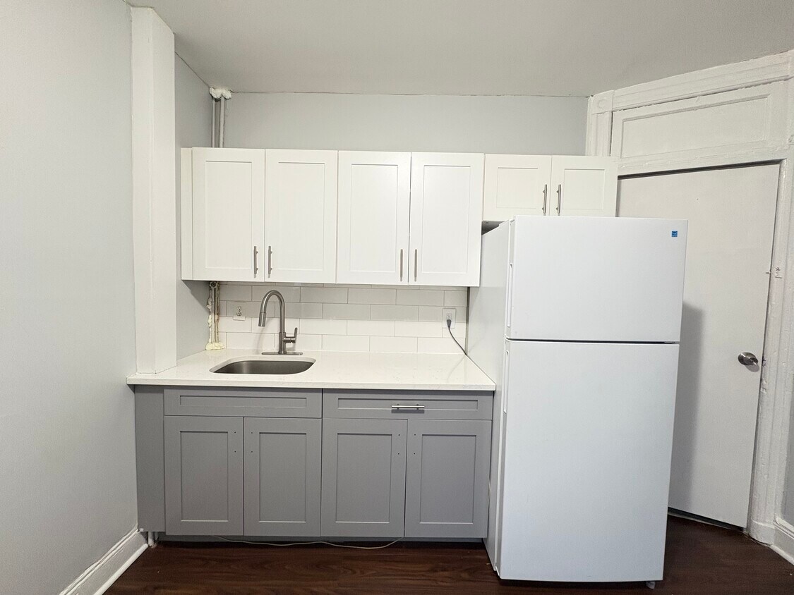 Foto principal - 1215 43rd St