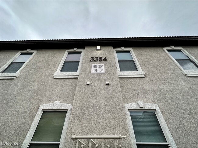Building Photo - 3354 Indian Shadow St