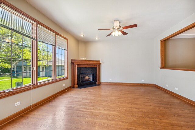 Foto del edificio - 227 N Maple St