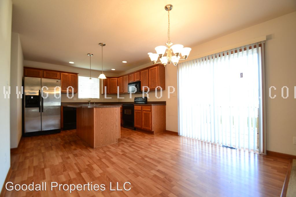 Foto del edificio - 540 SE Sagewood Cir