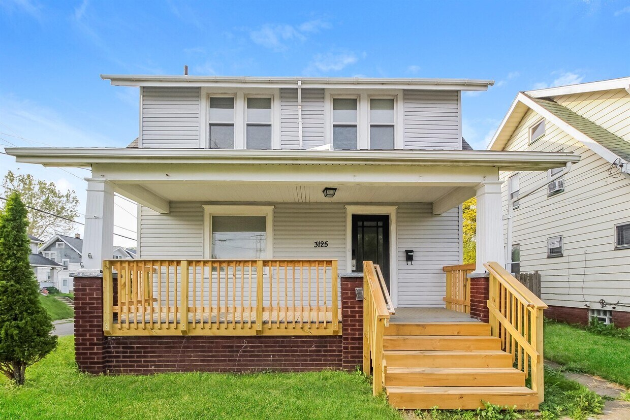 Primary Photo - 3125 11th St SW
