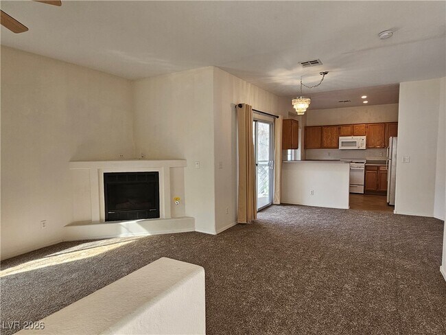 Foto del edificio - 6704 Indian Chief Dr