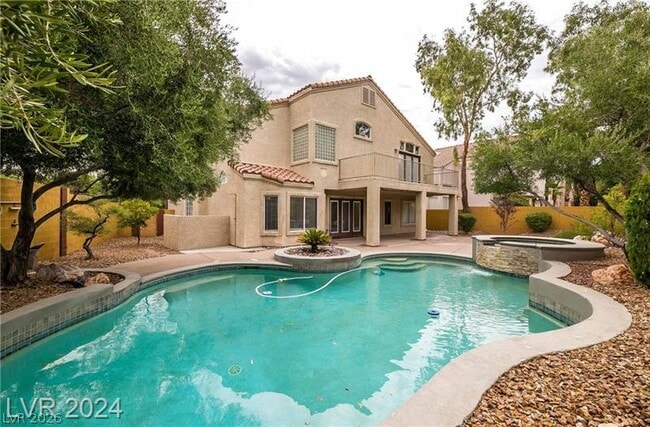 Building Photo - 1733 Tesara Vista Pl