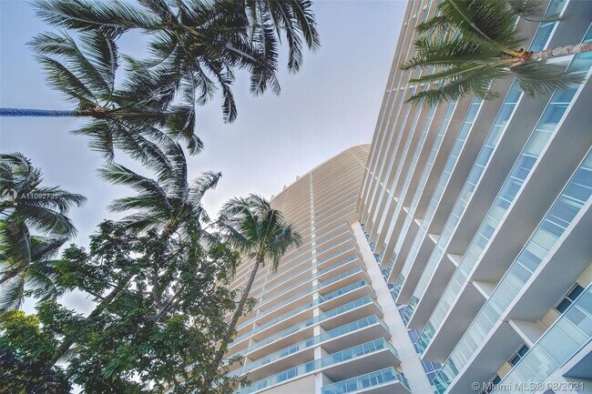 Foto del edificio - 1500 Bay Rd